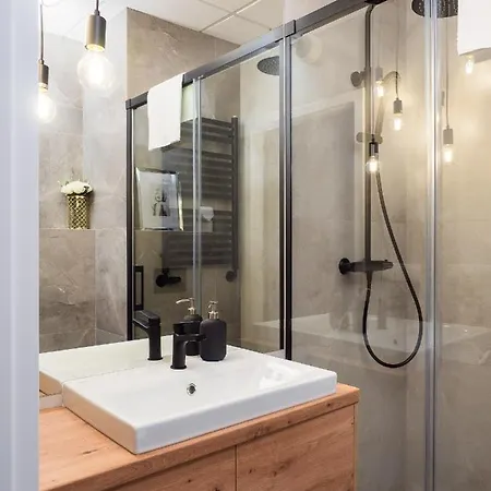 Kasprzaka 29 Wola Tower Free Garage By Perfect Варшава